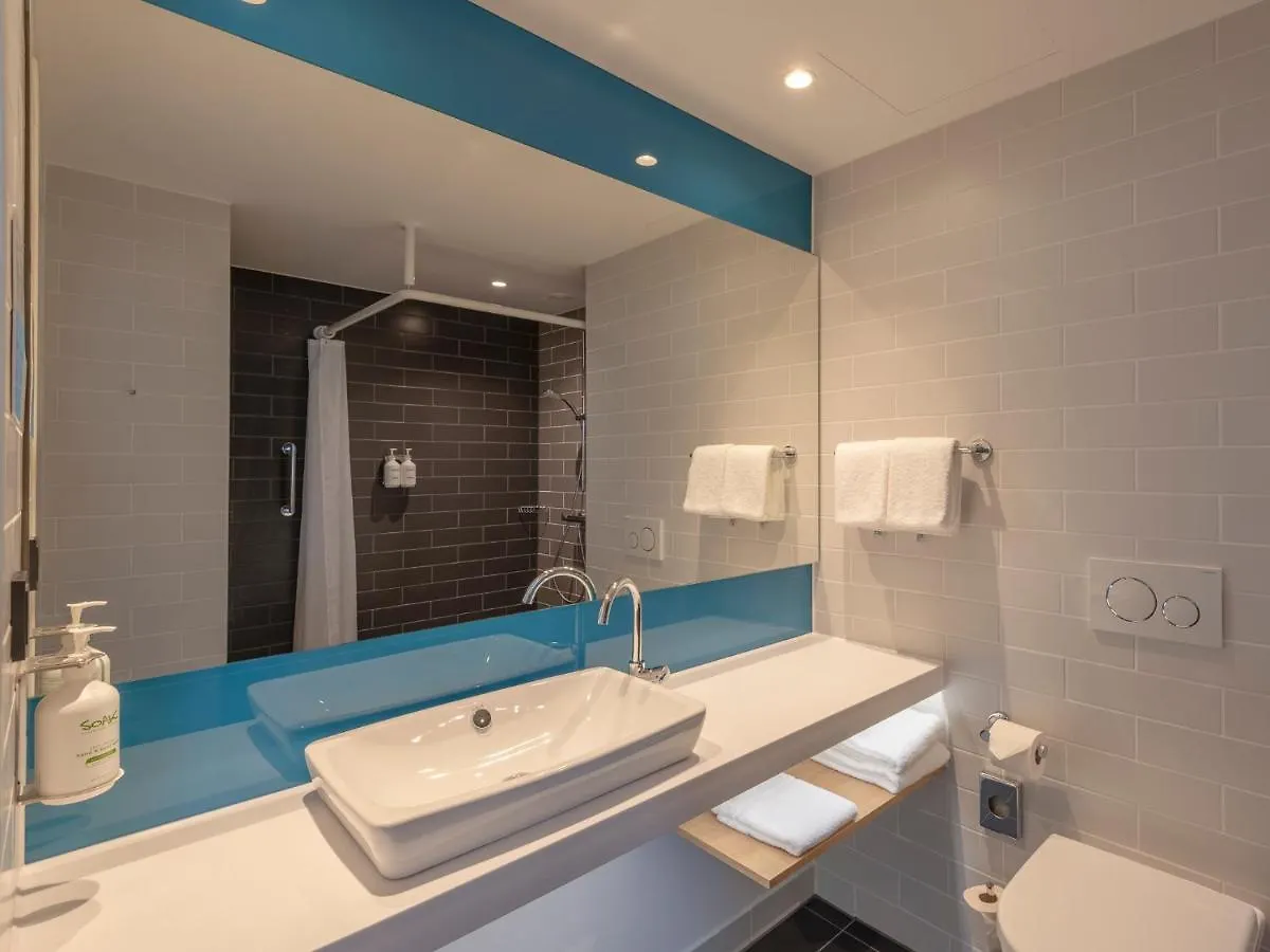 Hotel Holiday Inn Express Duesseldorf - Hauptbahnhof By Ihg