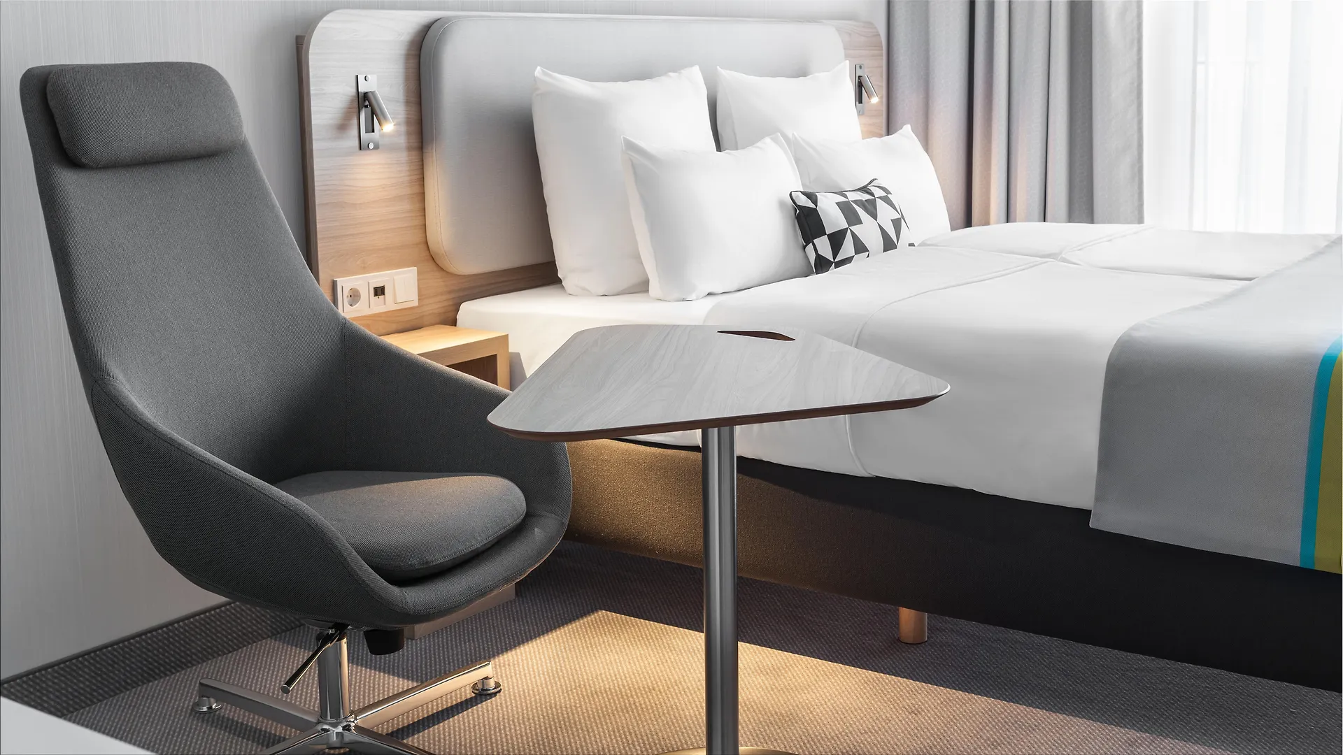 Holiday Inn Express Duesseldorf - Hauptbahnhof By Ihg 3*, Düsseldorf Tyskland