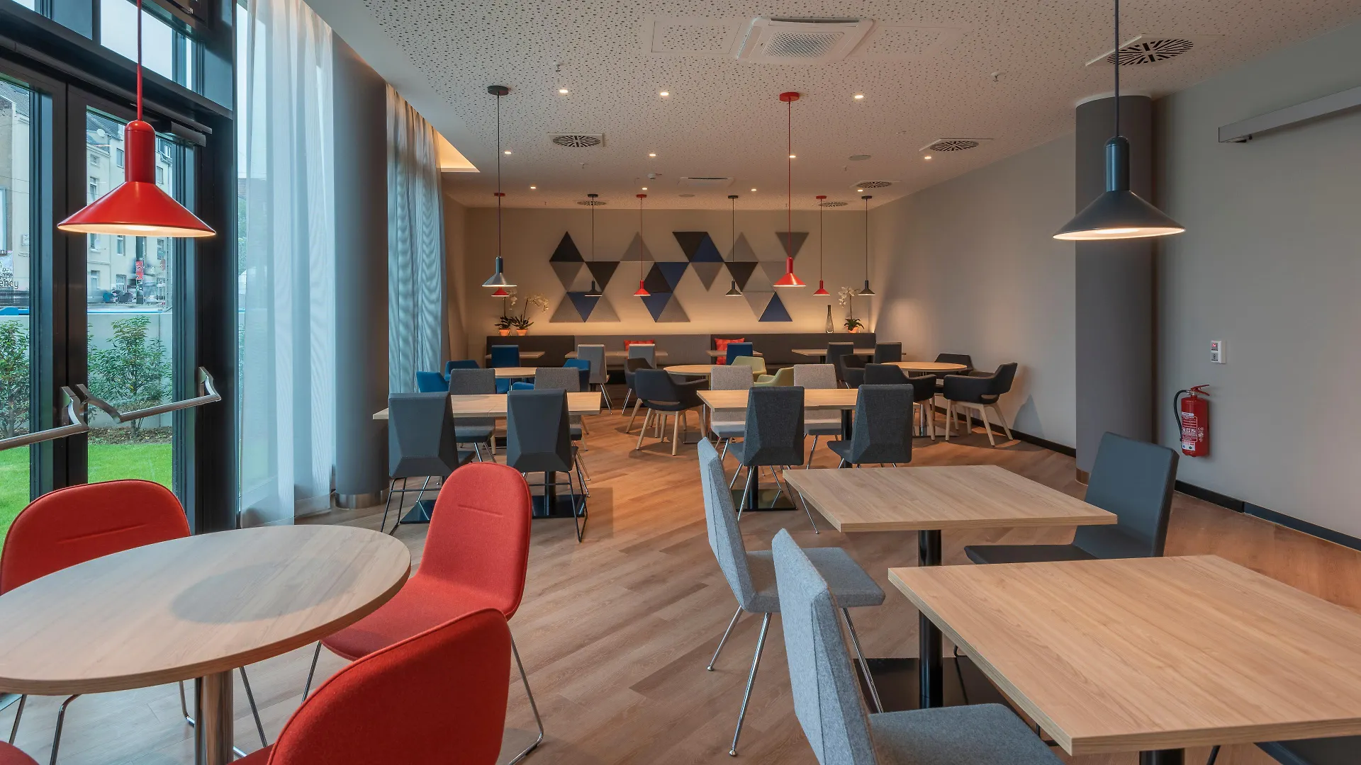 *** Hotel Holiday Inn Express Duesseldorf - Hauptbahnhof By Ihg Tyskland