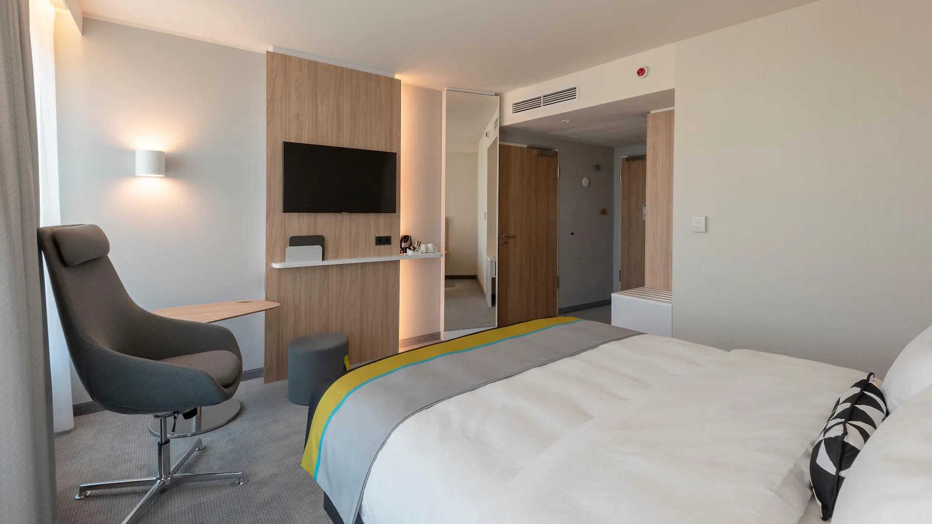 Holiday Inn Express Duesseldorf - Hauptbahnhof By Ihg 3*, Düsseldorf Tyskland